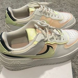 Wmns Nike Air Force 1 shadow